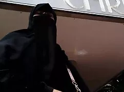 ورزش ها برای مقعد چر ...
