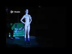 روسیه shoves سکس با  ...