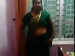 صحبت کردن در تلفن با ...