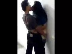 سیاه یک مرد سفید دان ...